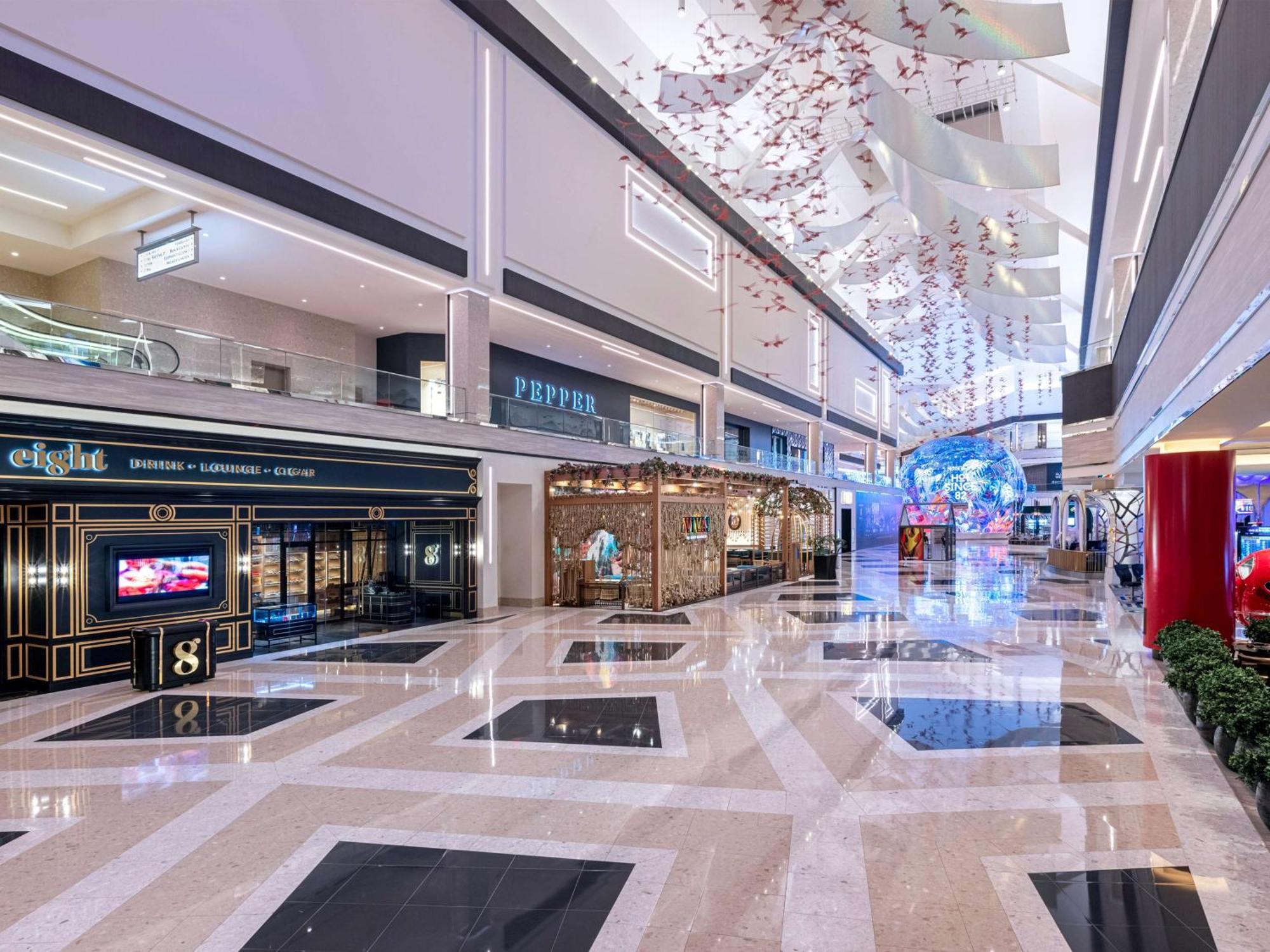 Conrad Las Vegas At Resorts World Eksteriør bilde The shopping mall
