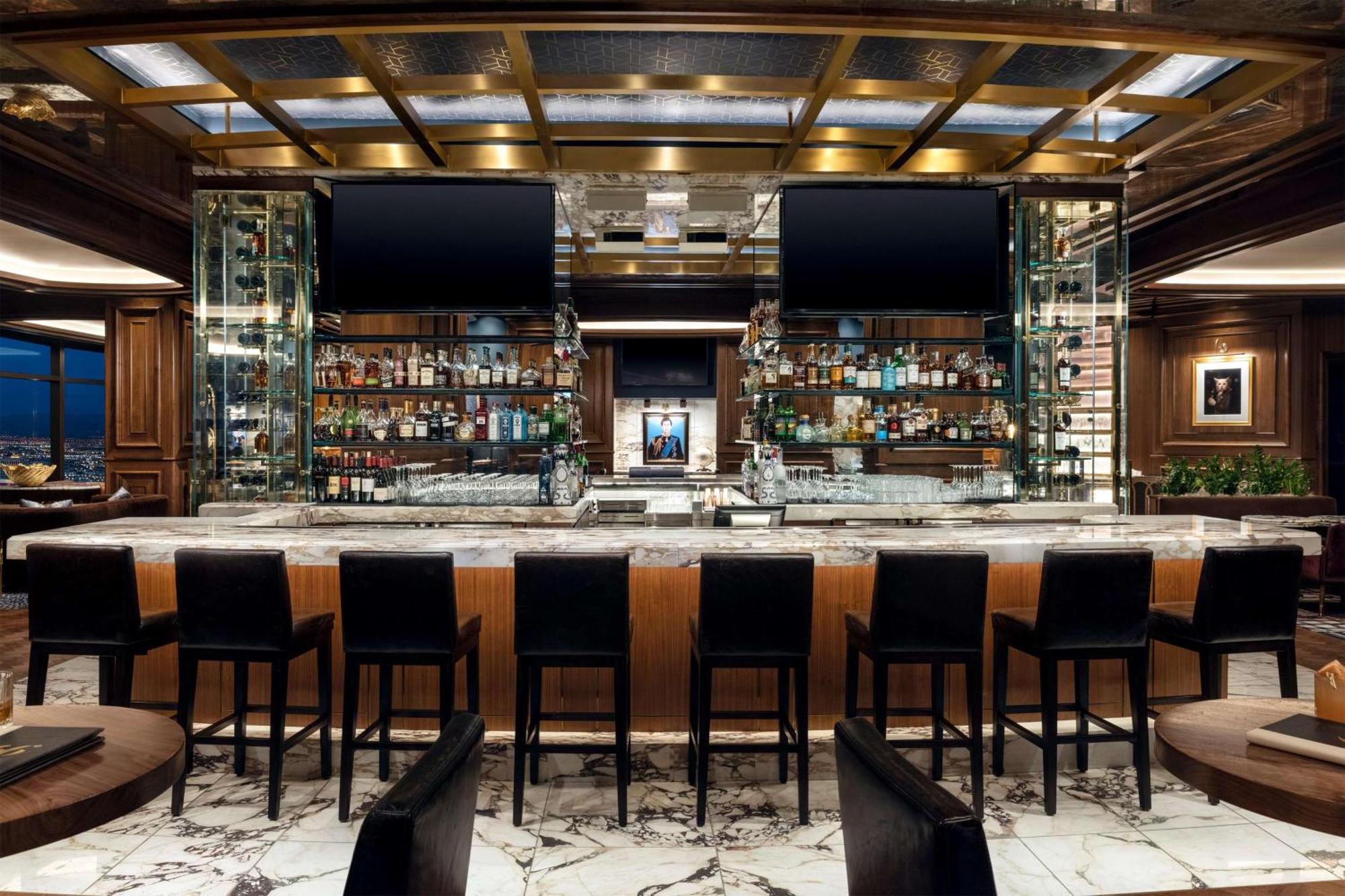 Conrad Las Vegas At Resorts World Eksteriør bilde The bar at the lounge